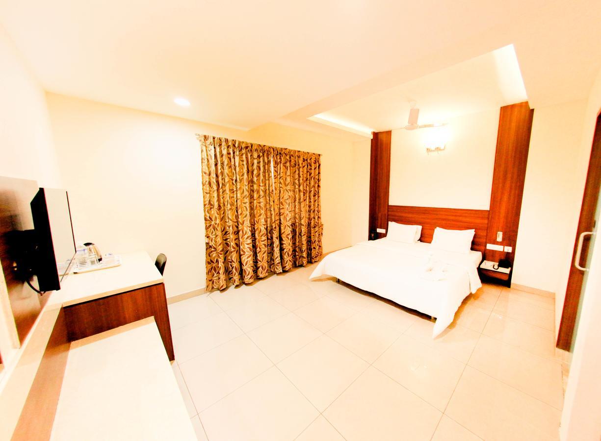 Rathna Residency Hotel Salem Bagian luar foto