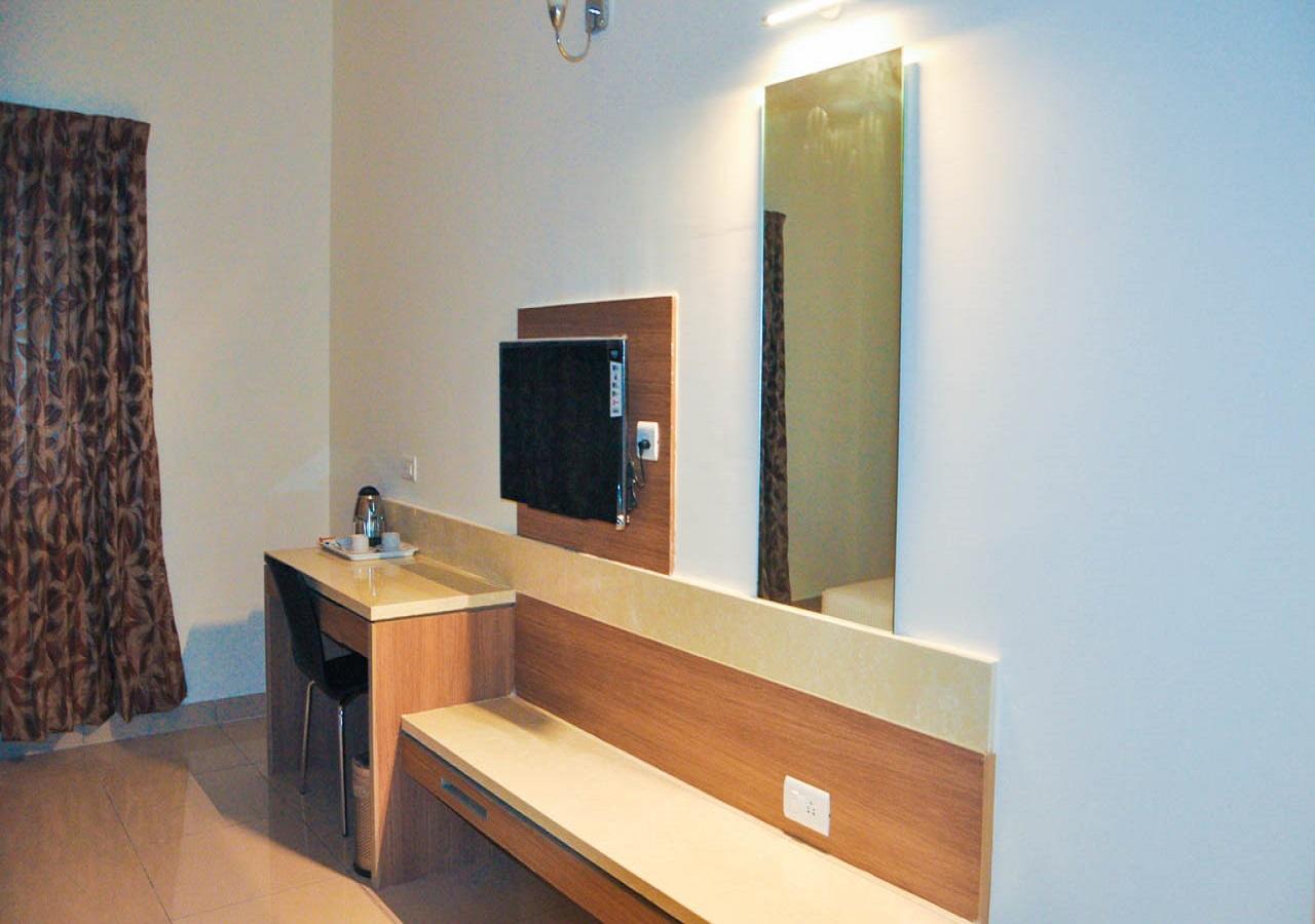 Rathna Residency Hotel Salem Bagian luar foto