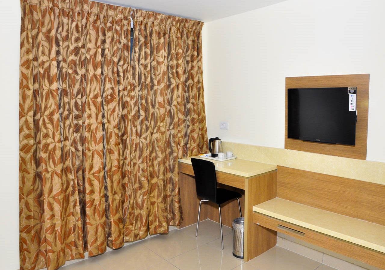 Rathna Residency Hotel Salem Bagian luar foto